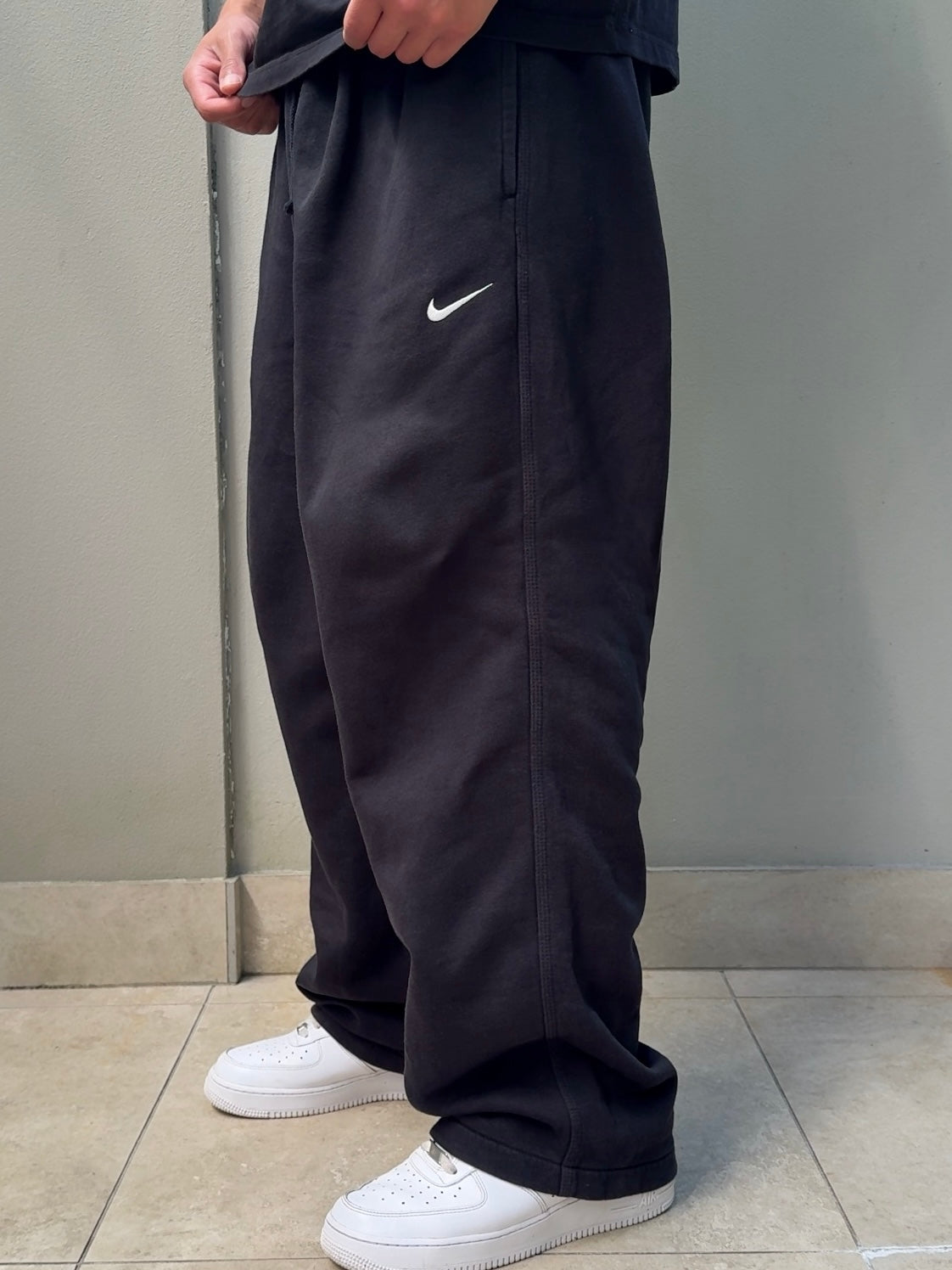 Nike Baggy Joggers Open Leg